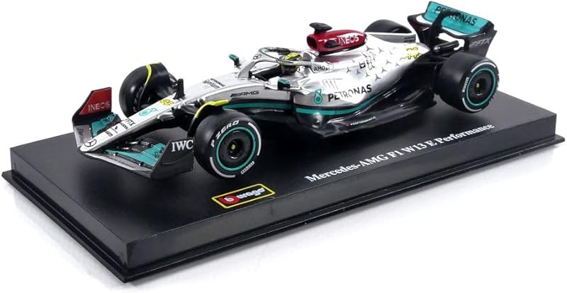 Bburago Mercedes W13 — Hamilton #44